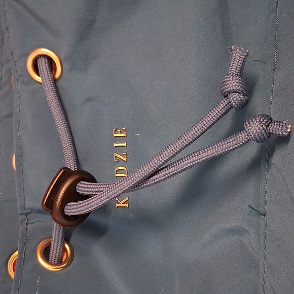 Stylish Blue Shoulder Bag with Gold Accents Crossbody - Picture 11 of 14